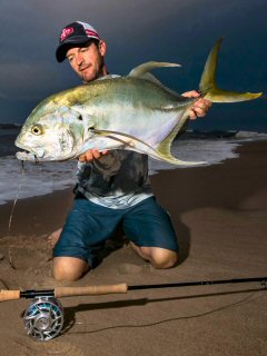 Fly Fishing Gabon for the Slugging Longfin Jack – Jeff Currier